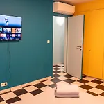 Capsule Casino - Table De Jeux - Balnéo - Sauna - Playstation 5