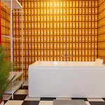 Capsule Casino - Table De Jeux - Balnéo - Sauna - Playstation 5