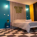 Capsule Casino - Table De Jeux - Balneo - Sauna - Playstation 5 Apartment *