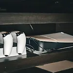 Capsule Casino - Table De Jeux - Balneo - Sauna - Playstation 5 Apartment