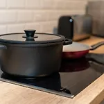 Capsule Casino - Table De Jeux - Balneo - Sauna - Playstation 5 * Mons (Bergen)