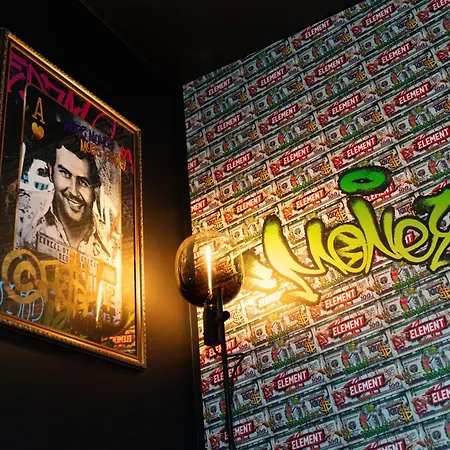 Capsule Casino - Table De Jeux - Balneo - Sauna - Playstation 5