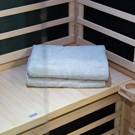 Apartment Capsule Casino - Table De Jeux - Balneo - Sauna - Playstation 5 Mons (Bergen)