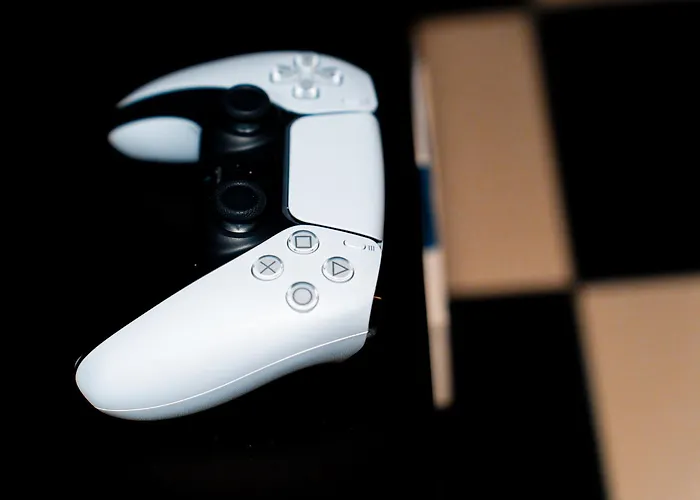 Capsule Casino - Table De Jeux - Balneo - Sauna - Playstation 5 * Mons