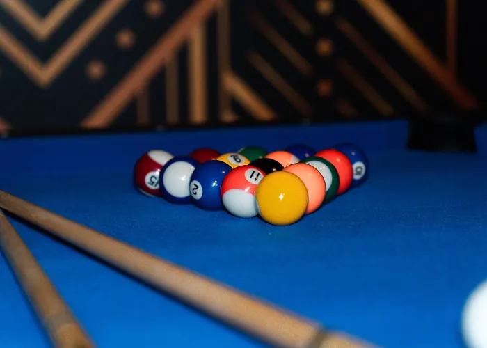 Capsule Casino - Table De Jeux - Balneo - Sauna - Playstation 5 Apartment