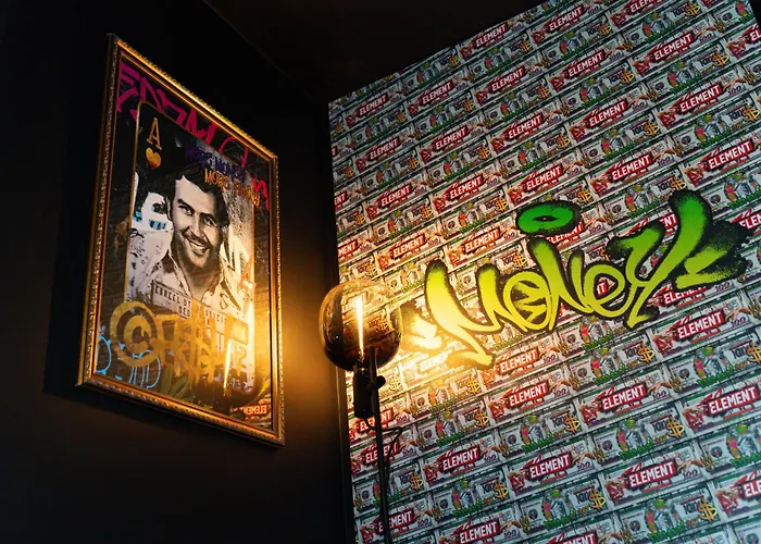 Capsule Casino - Table De Jeux - Balneo - Sauna - Playstation 5