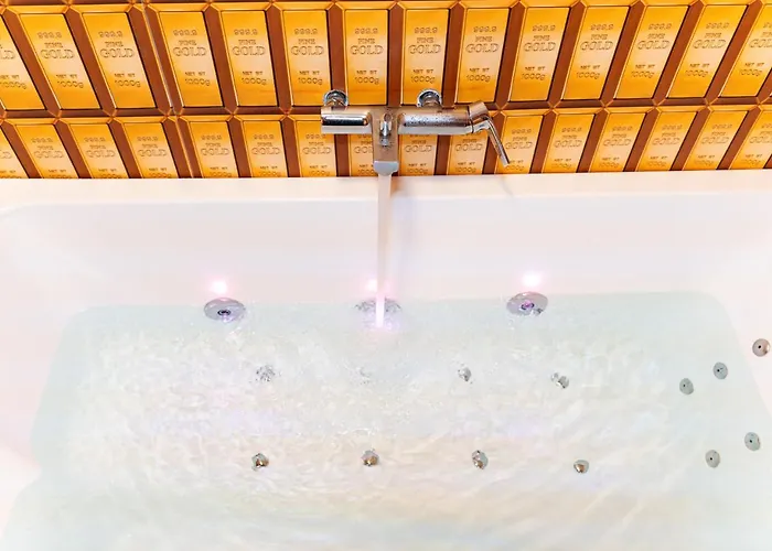 Capsule Casino - Table De Jeux - Balneo - Sauna - Playstation 5