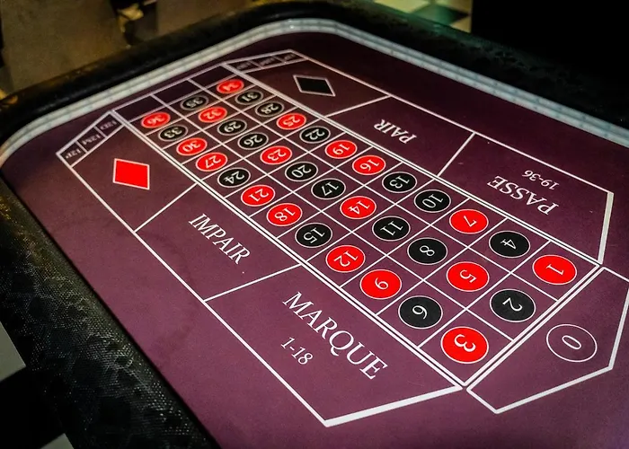 Capsule Casino - Table De Jeux - Balneo - Sauna - Playstation 5 Appartamento Mons