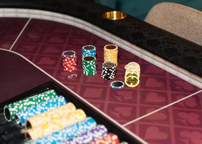 Capsule Casino - Table De Jeux - Balneo - Sauna - Playstation 5 * Mons