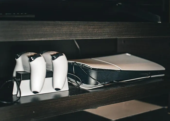 Capsule Casino - Table De Jeux - Balneo - Sauna - Playstation 5 Apartment