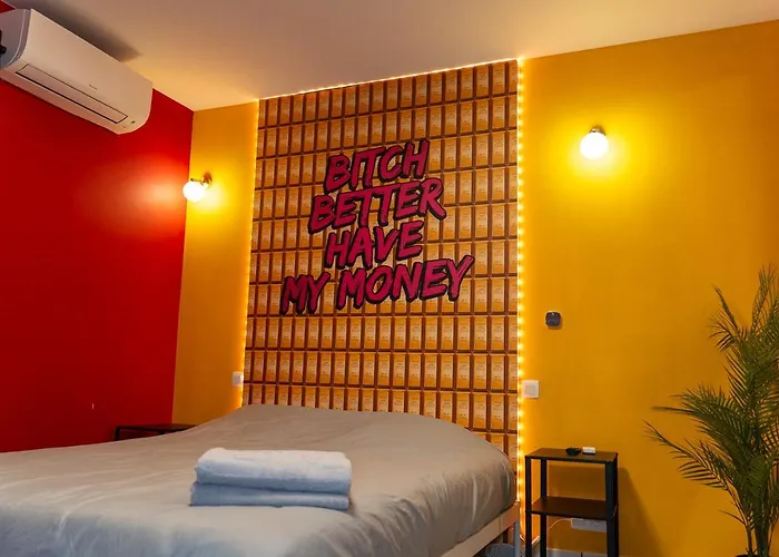 Apartment Capsule Casino - Table De Jeux - Balneo - Sauna - Playstation 5 Mons (Bergen)