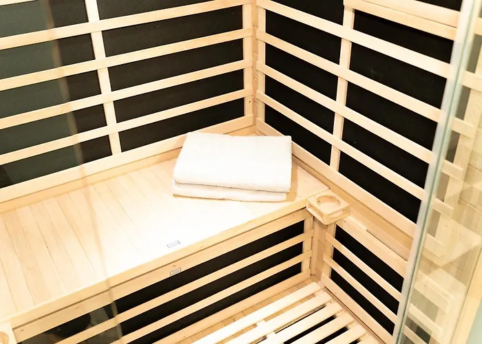 Capsule Casino - Table De Jeux - Balneo - Sauna - Playstation 5 Apartment *