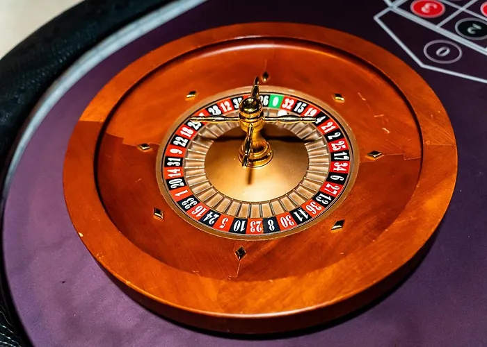 Capsule Casino - Table De Jeux - Balneo - Sauna - Playstation 5 * Mons (Bergen)